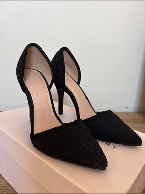 Black Pointed D'Orsay High Heels